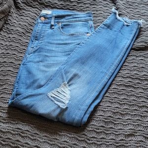 Madewell 9" High Rise Skinny Jeans Chewed Hem